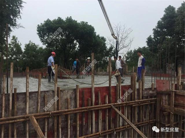 農(nóng)村自建房打地基，山東毛石基礎(chǔ)25萬，江蘇箱形基礎(chǔ)72萬，哪個更結(jié)實(shí)？