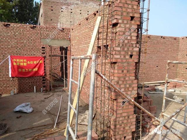 農(nóng)村自建房砌墻沒(méi)有那么簡(jiǎn)單，包工頭不會(huì)告訴你這個(gè)秘密，別再被坑了