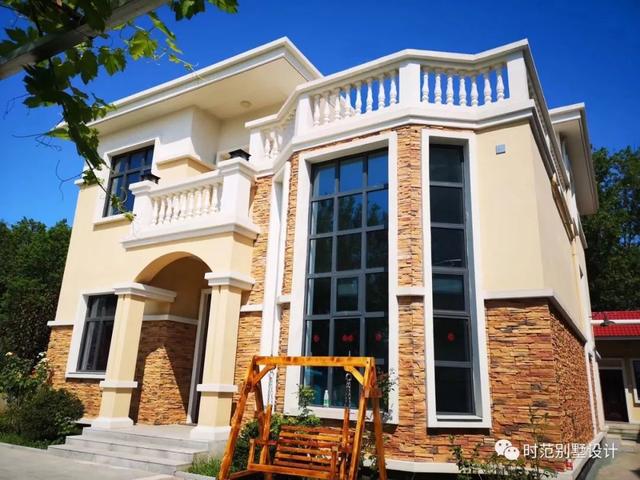 簡單好看的二層小別墅設(shè)計，帶個庭院體面舒適兩全其美，你一定喜歡