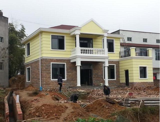 10套農(nóng)村自建別墅實拍照片，第七套被吐槽太丑了！第三套建的人最多？