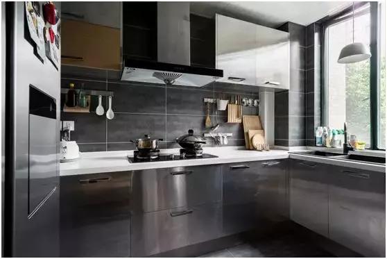 農(nóng)村自建二層小別墅，帶豪華露臺(tái)20多萬(wàn)就能建成，精致又漂亮！