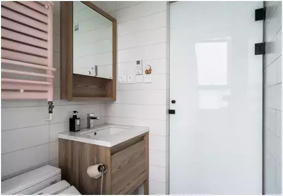 農(nóng)村自建二層小別墅，帶豪華露臺(tái)20多萬(wàn)就能建成，精致又漂亮！