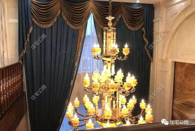 為了回老家工作的女兒，江西父母建三層別墅，小院裝修全做好120萬