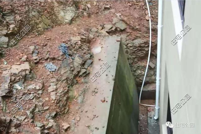 浙江農(nóng)村小伙自行設(shè)計(jì)，三層別墅花80萬建成，大家覺得如何？