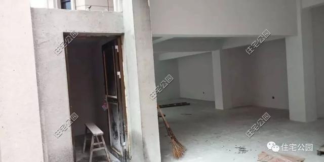 浙江農(nóng)村小伙自行設(shè)計(jì)，三層別墅花80萬建成，大家覺得如何？