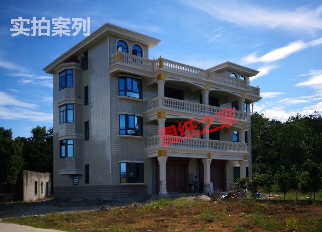 農(nóng)村四層雙拼別墅房屋設(shè)計(jì)圖，造型現(xiàn)代、大氣