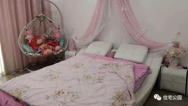 湖南農(nóng)村自建2層漂亮別墅，土建50萬裝修70萬，這樣式真漂亮