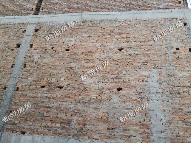 構(gòu)造柱不設馬牙槎的自建房，還不如不要，完全是浪費鋼筋！