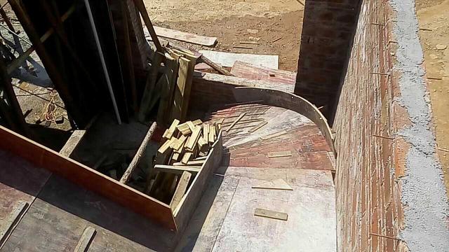 很多包工頭不做的旋轉(zhuǎn)樓梯，其實非常簡單！