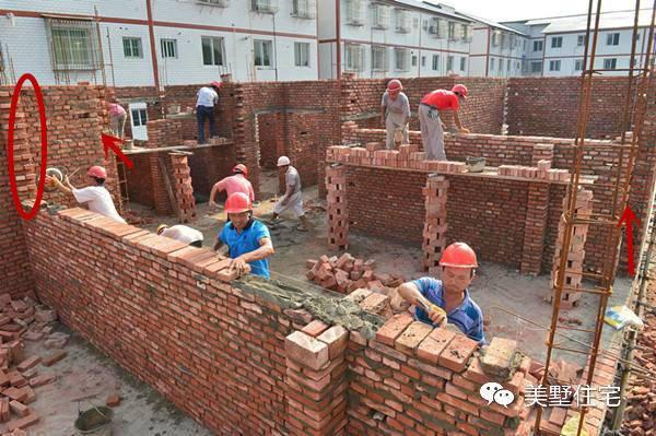 農(nóng)村自建房如果構(gòu)造柱沒(méi)有馬牙槎，鋼筋就沒(méi)法吃力，建房一定要注意