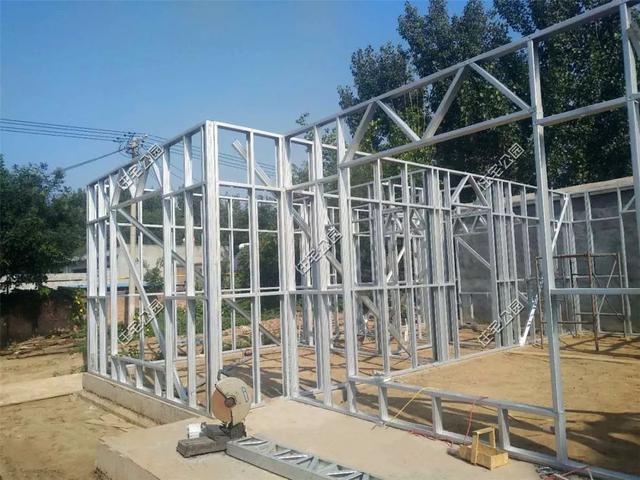 河北農(nóng)村一棟輕鋼別墅19萬就能蓋好？房主都說撿到便宜了！