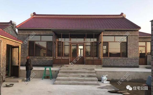 遼寧小伙為父母蓋養(yǎng)老別墅，保溫、地暖、火炕房全都有，只花了30萬！