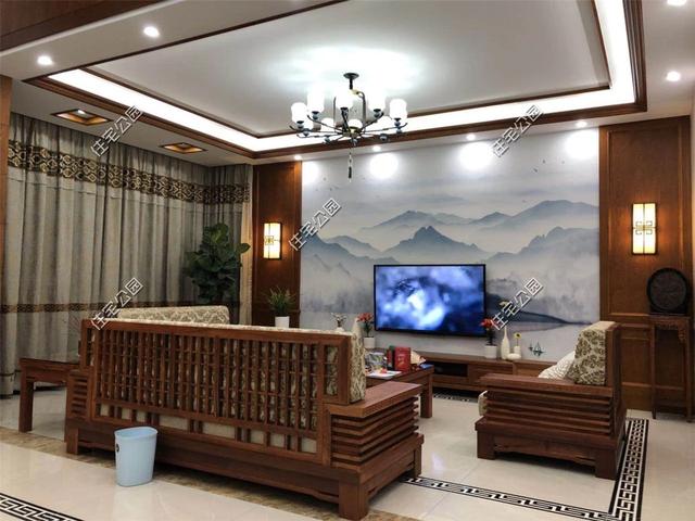 紅磚缺貨，石子每車1200，花了150萬(wàn)終于建起這棟農(nóng)村三層別墅