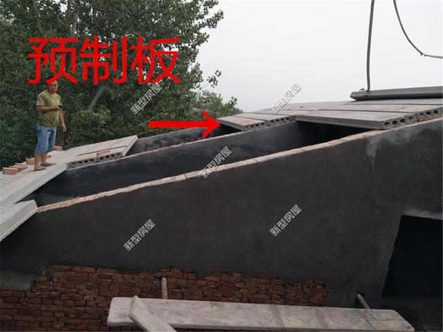 農(nóng)村小伙建房?jī)?nèi)外墻全砌空斗墻，你覺(jué)得這樣結(jié)實(shí)嗎？