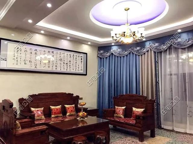 為父母養(yǎng)老，湖南兄妹在農(nóng)村老家修建三層別墅，主體裝修一個花了80萬