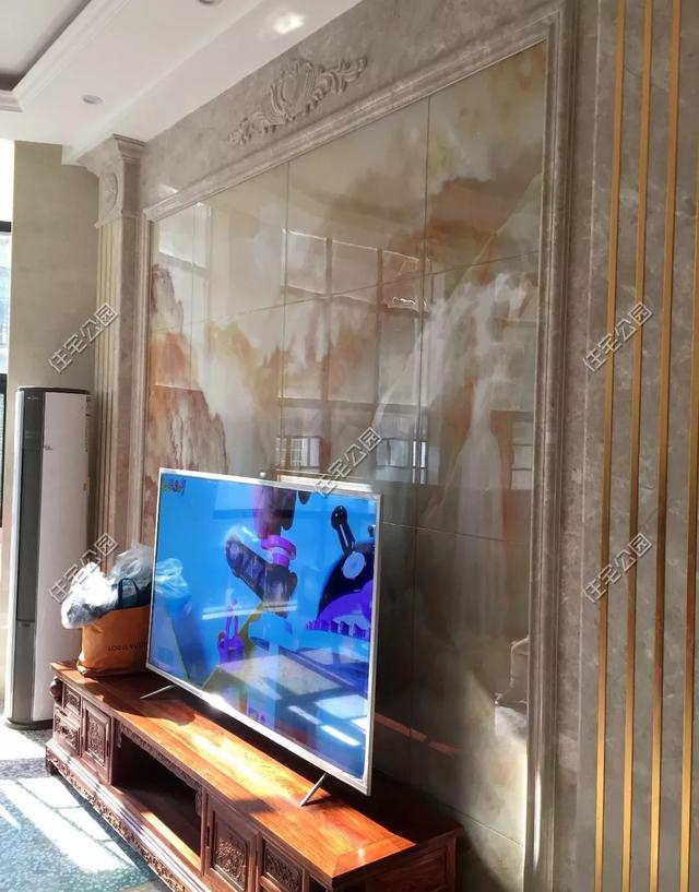 為父母養(yǎng)老，湖南兄妹在農(nóng)村老家修建三層別墅，主體裝修一個花了80萬