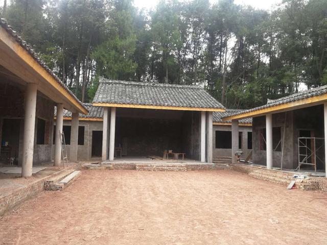 25X28米的一層別墅設(shè)計(jì)方案，超氣派的農(nóng)村養(yǎng)老房，你喜歡嗎？