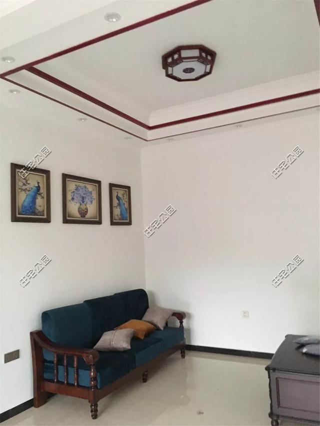 我和叔叔蓋的雙拼養(yǎng)老別墅，每人35萬，400多平的大院子就是爽