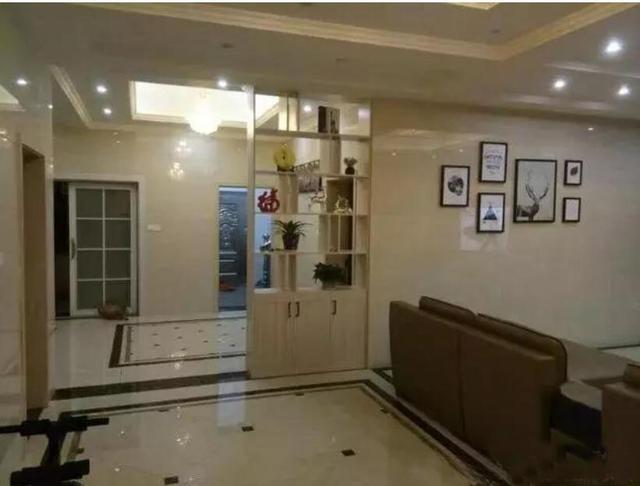 真嗨??！建成這棟農村別墅，人生達到了巔峰，父母都笑得合不攏嘴！