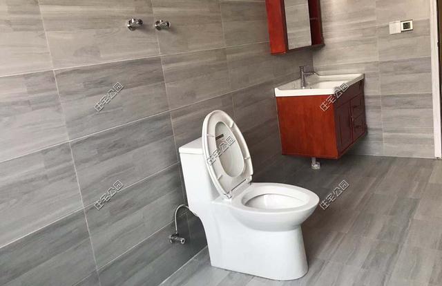 這棟江西別墅主體加裝修才花了85萬，主要是趕上了好時機(jī)，性價比太高了