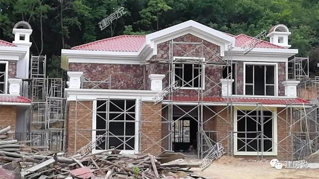 二層農村田園別墅設計圖，花20萬就能享受大自然的靜謐。