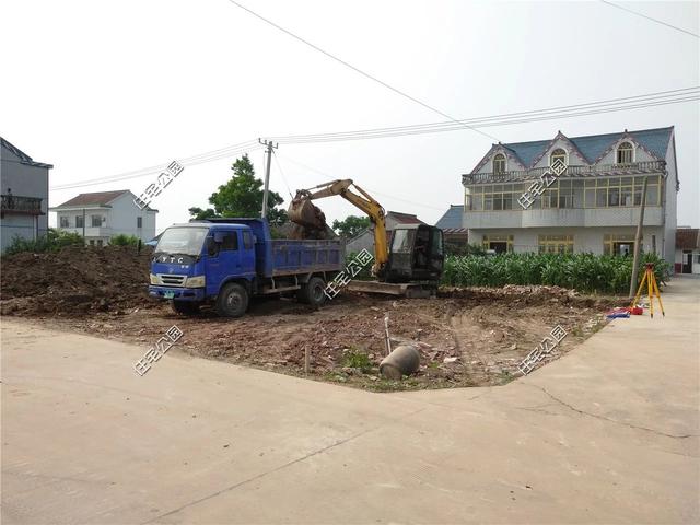 三層中式養(yǎng)老小別墅設(shè)計(jì)圖，62萬(wàn)交給專(zhuān)業(yè)施工隊(duì)，帶施工圖和效果圖。