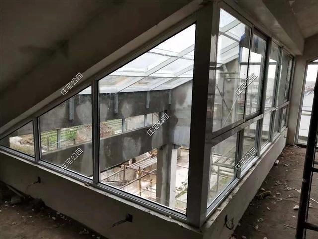 三層中式養(yǎng)老小別墅設(shè)計(jì)圖，62萬(wàn)交給專(zhuān)業(yè)施工隊(duì)，帶施工圖和效果圖。