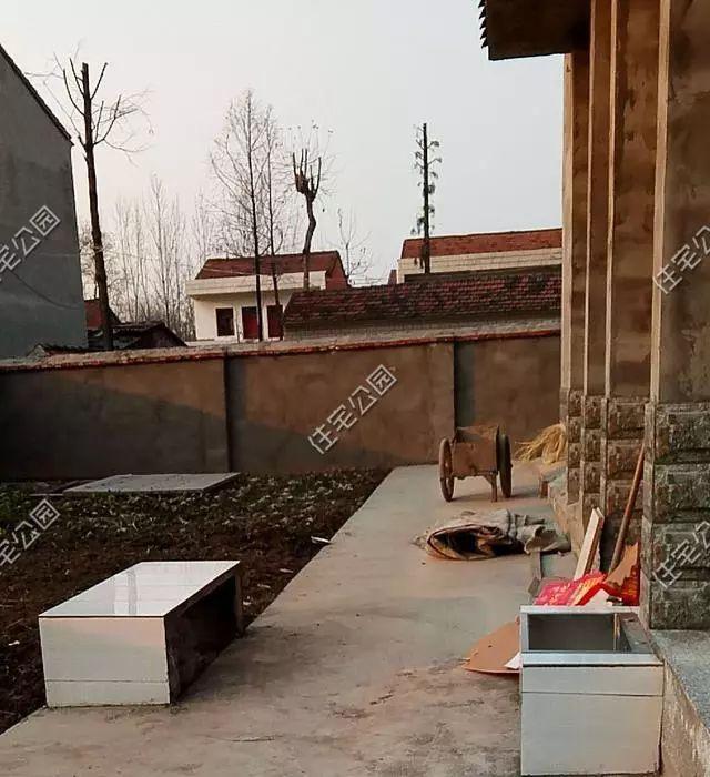 湖北農(nóng)村40萬自建2層框架別墅設(shè)計圖，包工價240每平。