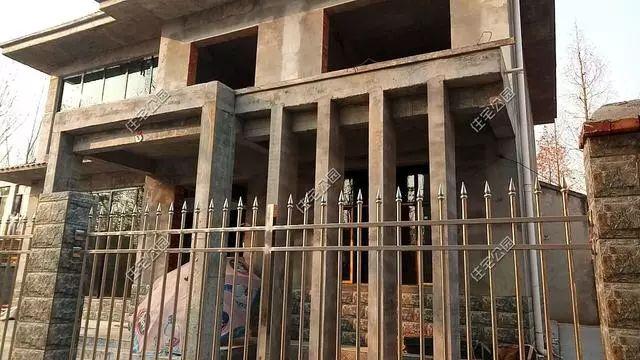 湖北農(nóng)村40萬自建2層框架別墅設(shè)計圖，包工價240每平。