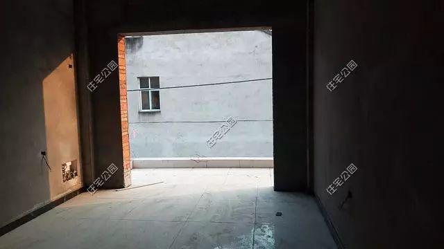 湖北農(nóng)村40萬自建2層框架別墅設(shè)計圖，包工價240每平。