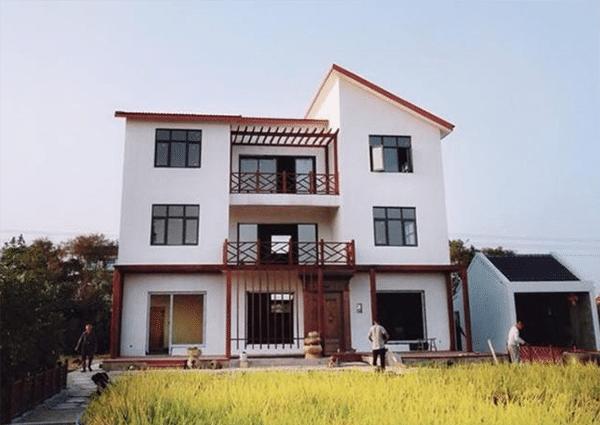 花3W定制理想別墅設(shè)計圖紙，婆家都罵我腦抽，1年后竣工全村羨慕