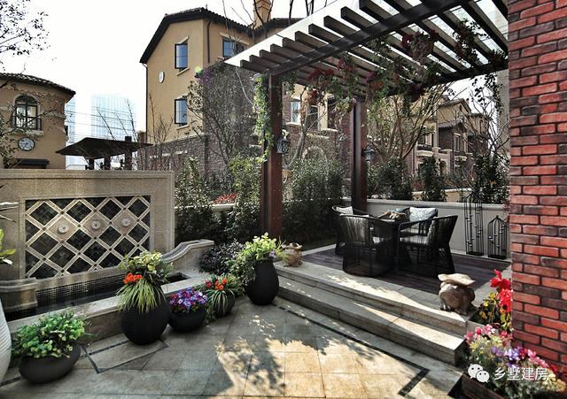 新中式鄉(xiāng)村自建別墅設(shè)計(jì)圖，獨(dú)樹一幟，看到最后的露臺(tái)裝修走不動(dòng)路？