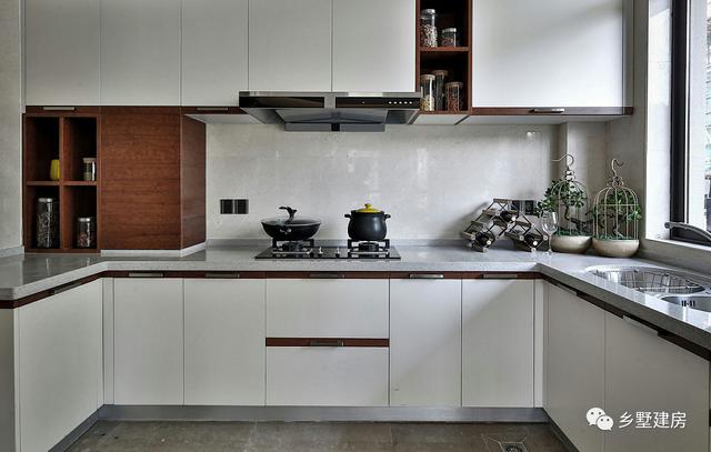 經(jīng)濟(jì)實(shí)惠的中式四合院別墅設(shè)計(jì)圖，簡(jiǎn)潔、耐看