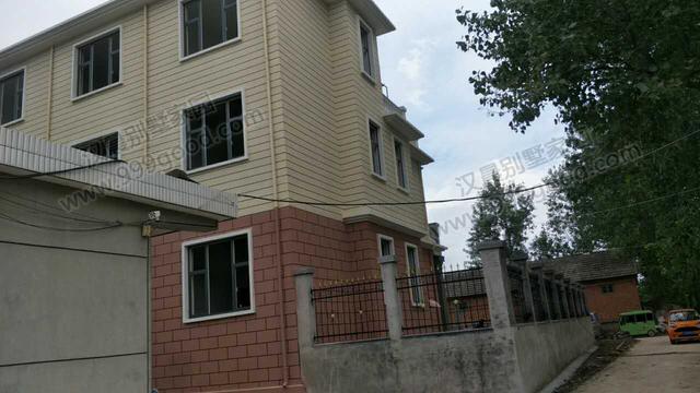 經(jīng)典氣派農(nóng)村別墅設(shè)計(jì)圖，13.1X11.4米，提高了居住的安全舒適性