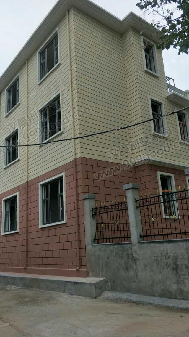 經(jīng)典氣派農(nóng)村別墅設(shè)計(jì)圖，13.1X11.4米，提高了居住的安全舒適性