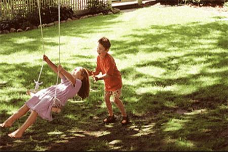 2024新穎二層現代簡約風別墅，建在農村最合適不過了