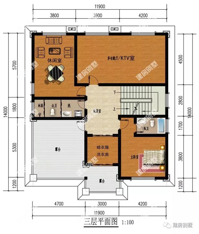 兩棟面寬接近的三層農(nóng)村自建房，誰(shuí)看誰(shuí)喜歡。