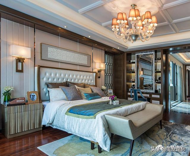 12.6X11.6米二層歐式別墅設(shè)計圖，二十幾萬建成，小日子過得別提多美。