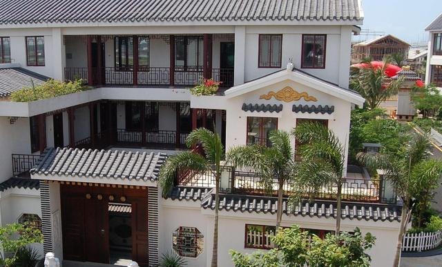 在村里很低調(diào)默默賺錢的人如今在村里建最土豪的四合院，驚艷了十里八鄉(xiāng)！