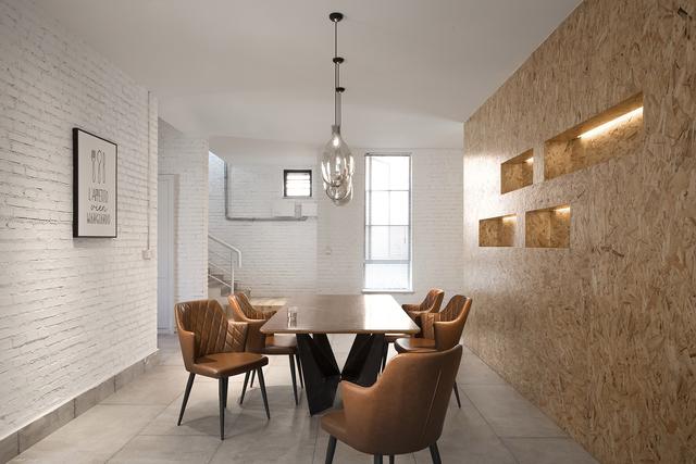 農(nóng)村建房也能建成這樣的白色別墅，設(shè)計也太新穎了吧！