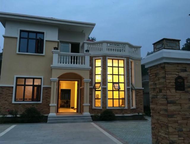 二層經(jīng)典農(nóng)村自建房，火爆了全村，建一棟，能成為全村模仿對象。