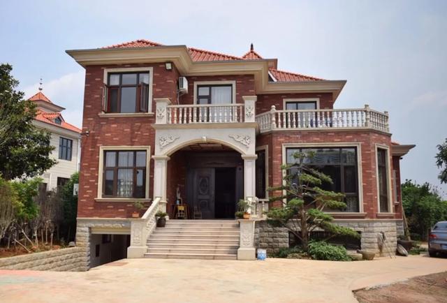 二層經(jīng)典農(nóng)村自建房，火爆了全村，建一棟，能成為全村模仿對象。