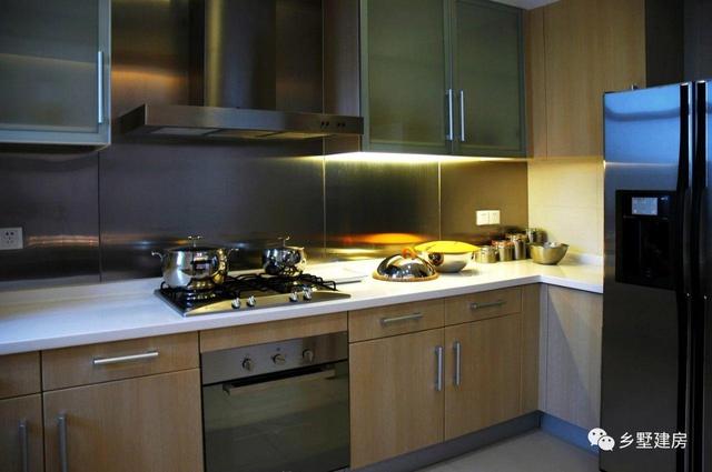 占地116平二層農(nóng)村小別墅設(shè)計(jì)圖，大氣時(shí)尚，實(shí)用經(jīng)濟(jì)，難得一見的好戶型。