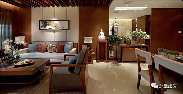 帶半地下室的三層簡歐農(nóng)村別墅，戶型方正，典雅大氣，豪華到令人窒息！