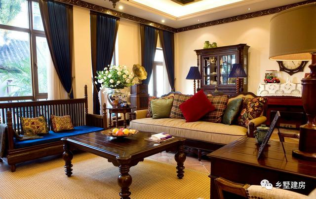 12.5X18.1米三層新中式別墅設(shè)計(jì)圖，帶庭院，經(jīng)典耐看！