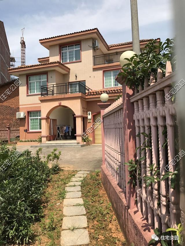 實拍湖南35萬蓋3層洋樓帶設計圖，同村出價100萬都不賣，這是為啥？