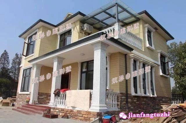 鄉(xiāng)村二層小別墅設(shè)計(jì)圖，建成案例圖與效果圖相似度99.9%