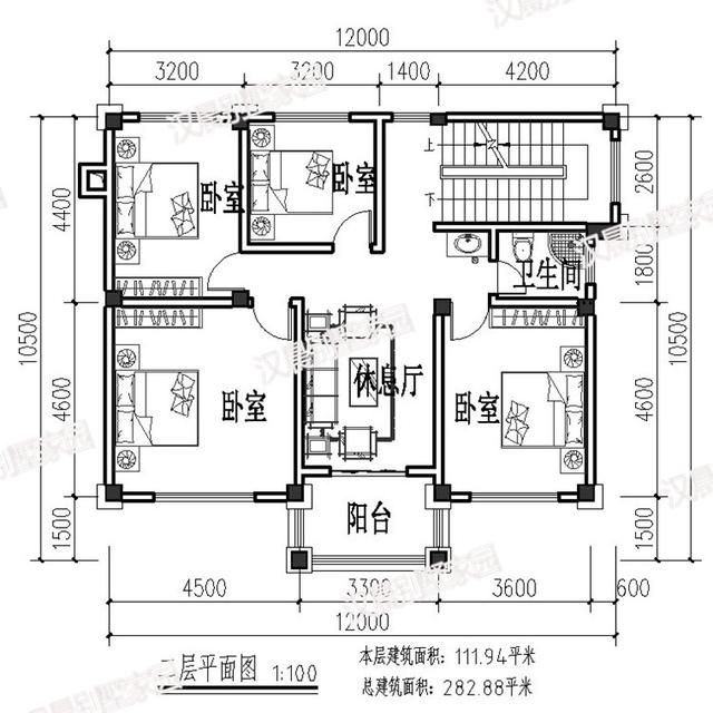 三層簡(jiǎn)約農(nóng)村別墅設(shè)計(jì)圖外觀實(shí)景素淡典雅，戶型大方功能實(shí)用