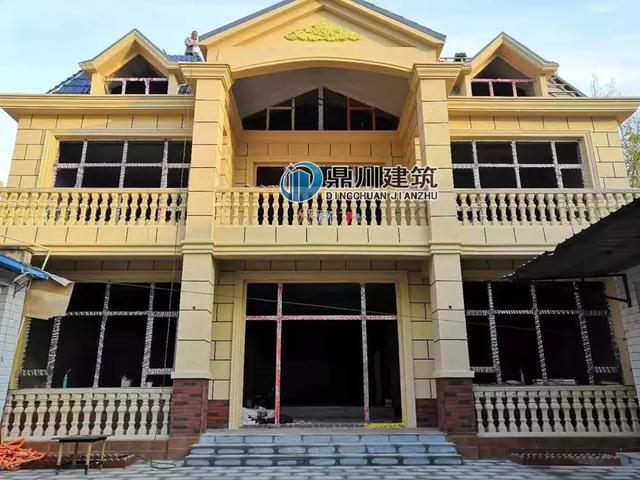 5套別墅設(shè)計(jì)圖，建出來(lái)超霸氣，是你們想要的戶型，19年建房的快收藏