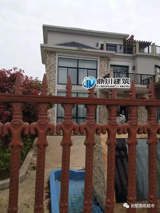 5款三層小別墅建成案例及設(shè)計圖，建房就要這樣建，第二款最經(jīng)典！